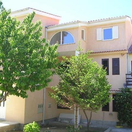 Apartments Denis Baška Esterno foto