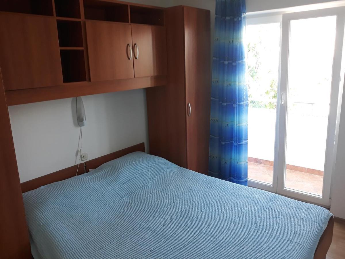Apartments Denis Baška Esterno foto